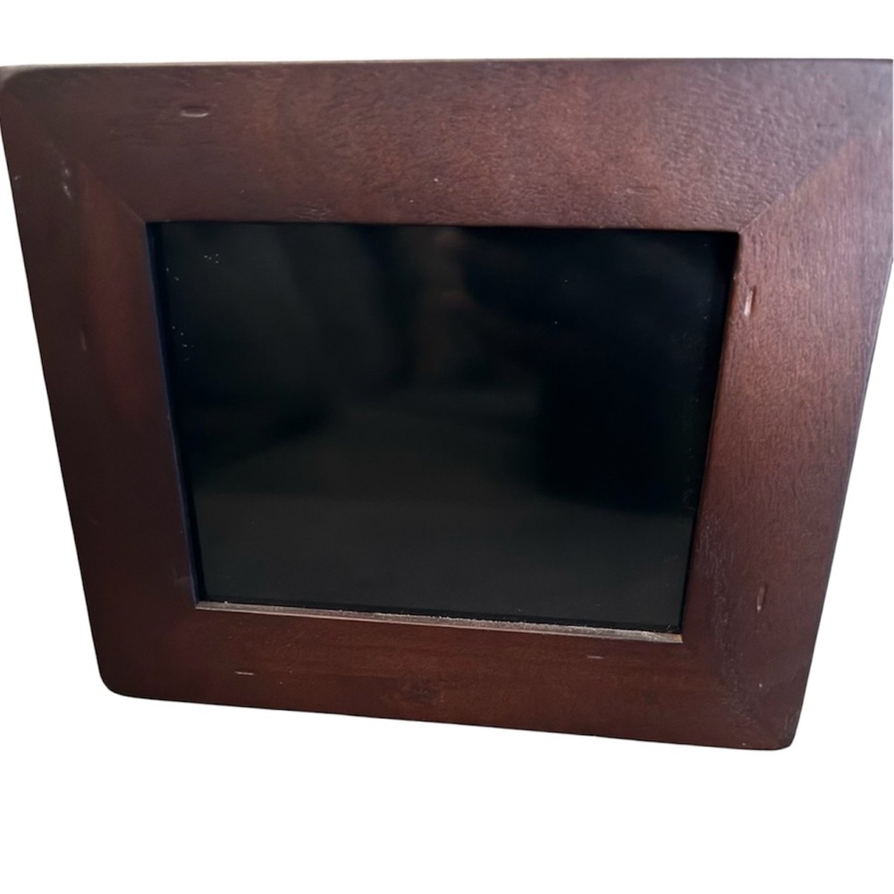 Polaroid 8 Inch Digital Picture Frame